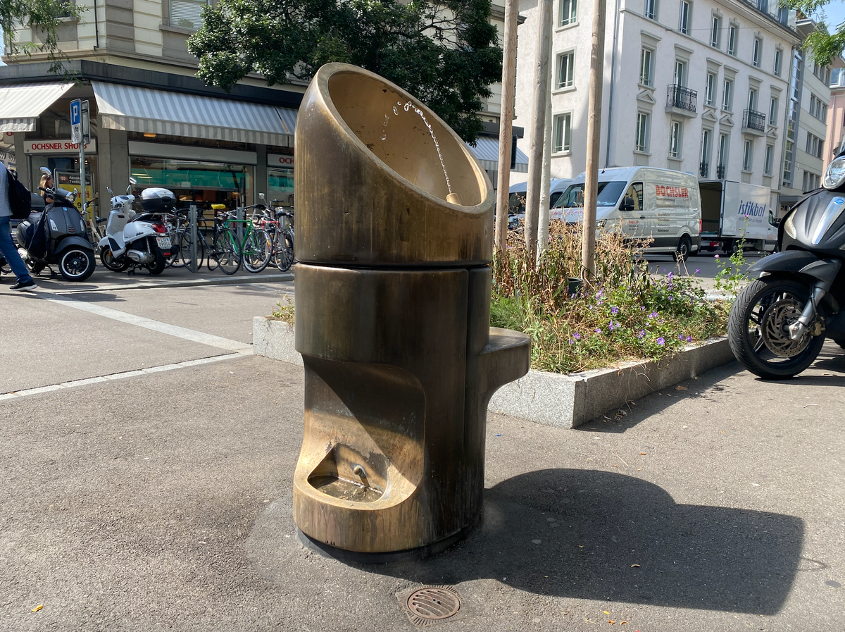 Article image for «Häsch gwüsst?»: Deshalb gibt es in Zürich einen Basilisken-Brunnen