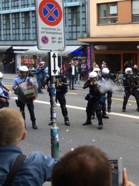 Mood image for «Die Polizei ist mit Gummischrot flexibler und mobiler»