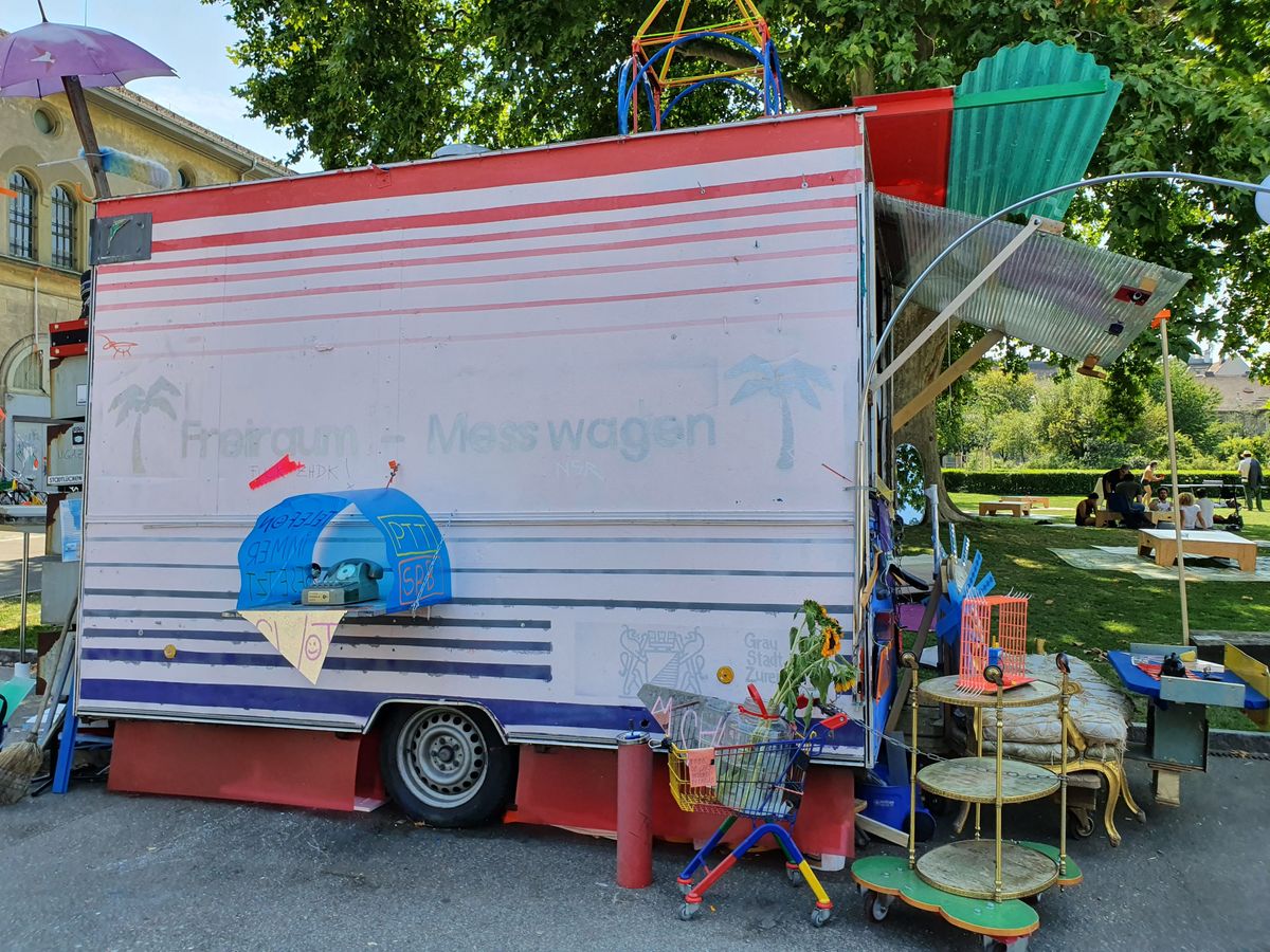 Mood image for Ein kunterbunter Wagen auf Zürich-Tournee
